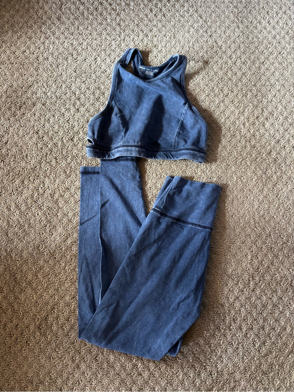 Aerie Chill Play Move Workout Set